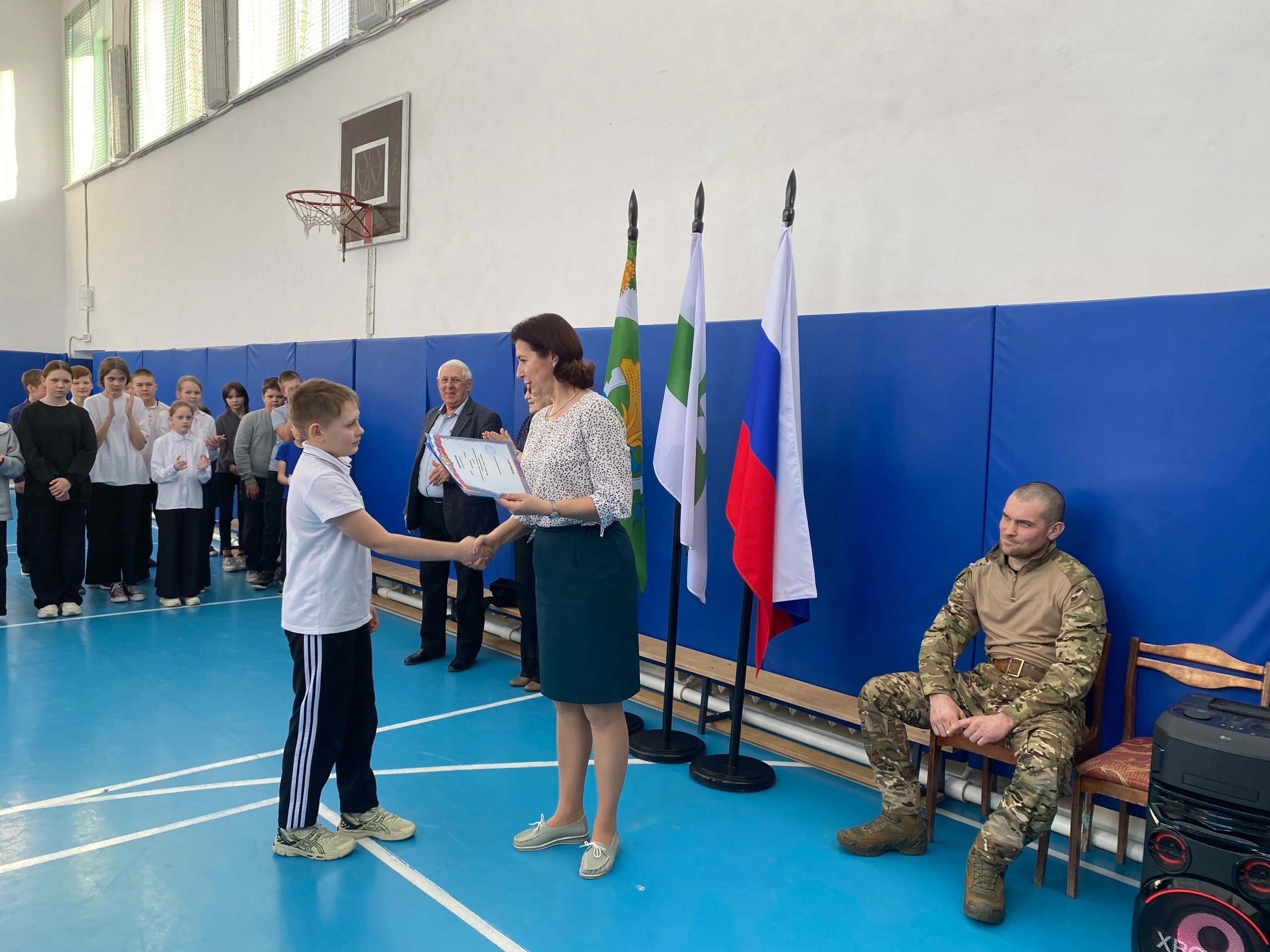 На страже мира и добра.