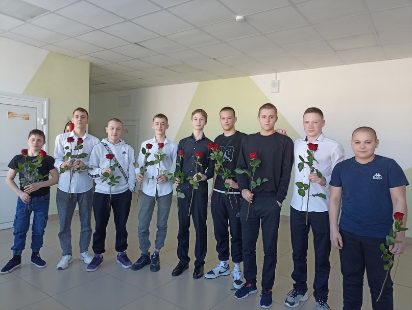Поздравляем с Днём 8 марта!.