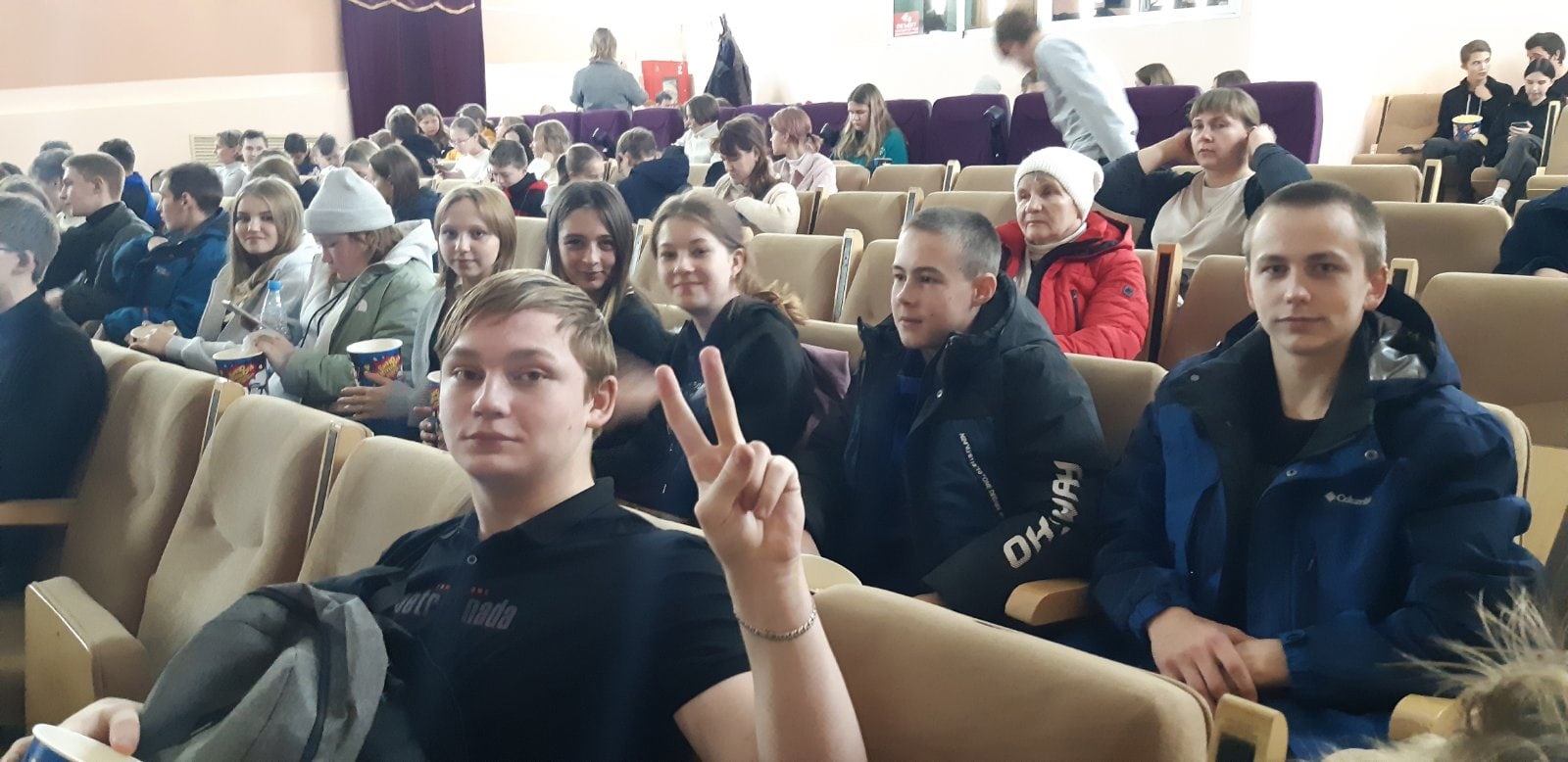 В кино по Пушкинской картте.