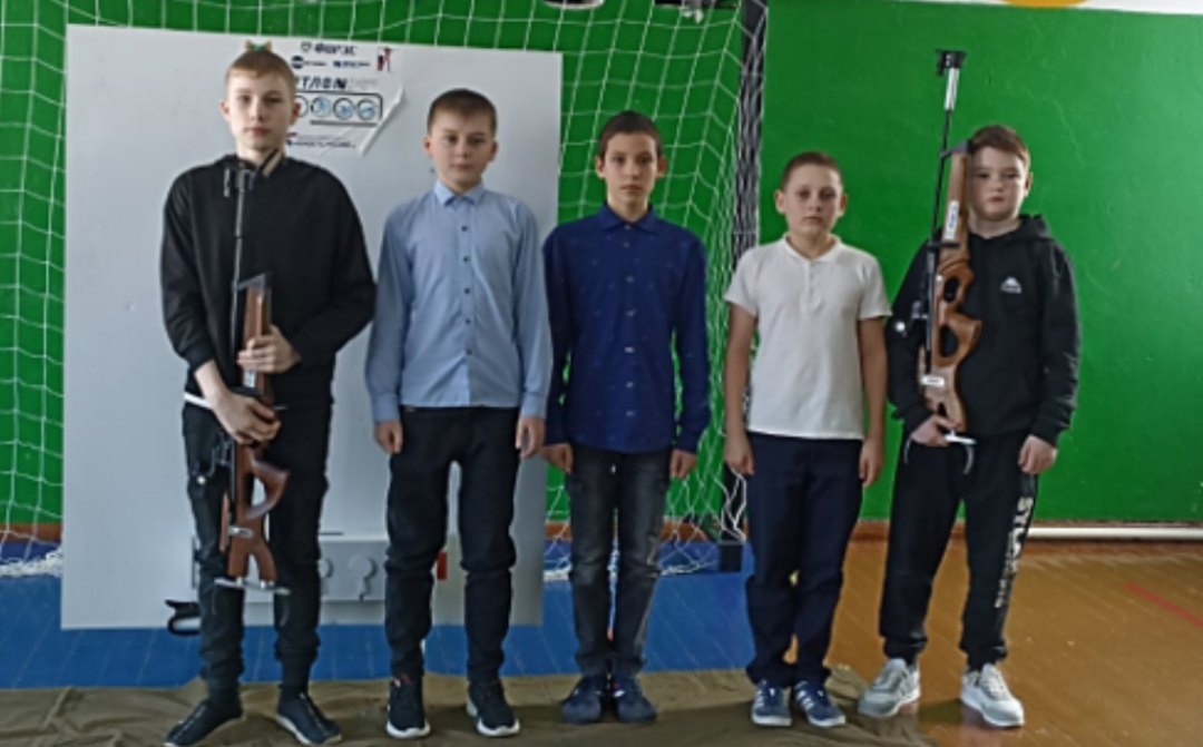 Месячник оборонно-массовой и спортивной работы.